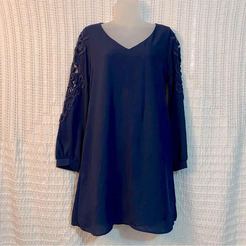 Francesca’s Navy Blue Crochet Detail Long Sleeve Mini Dress, Size Small